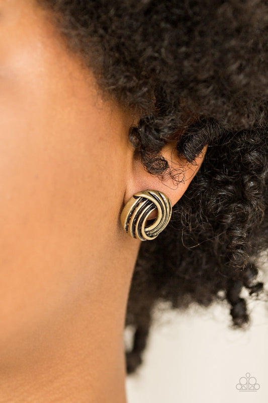 Rare Refinement Brass
Post Earrings Paparazzi