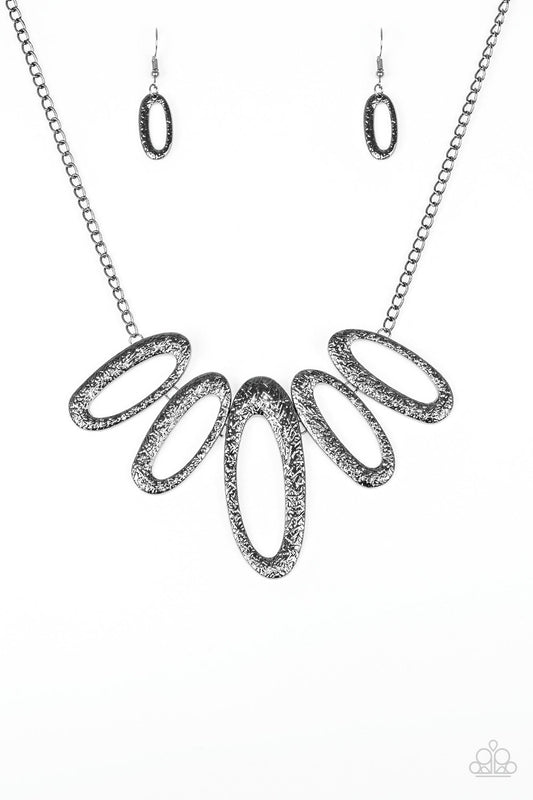 Easy, TIGRESS! Black Necklace - Daria's Blings N Things