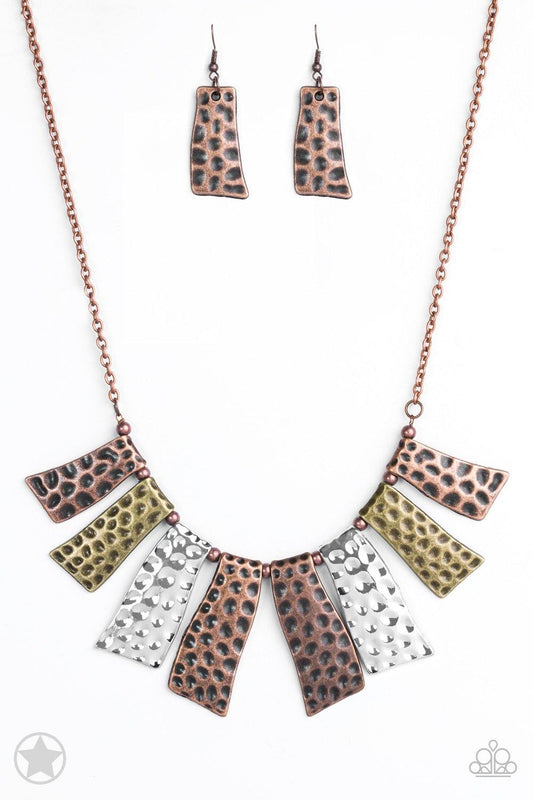 A Fan Of The Tribe Necklace - Daria's Blings N Things