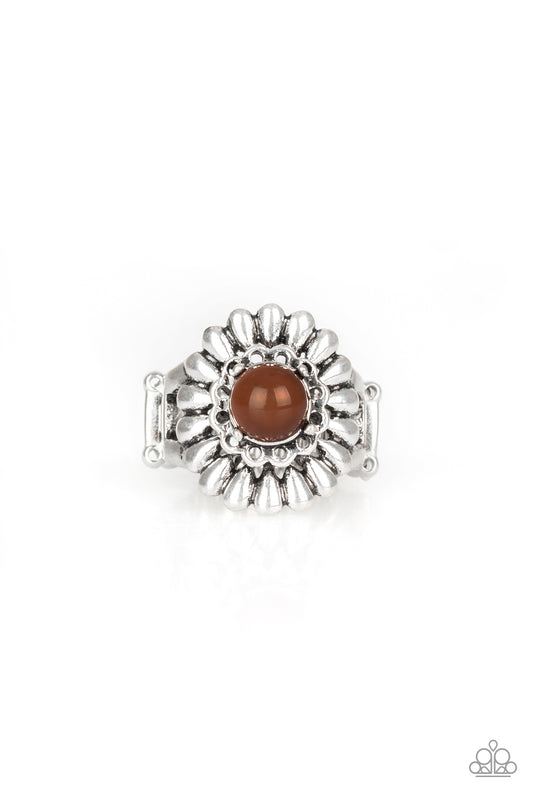 Poppy Pep Brown Ring