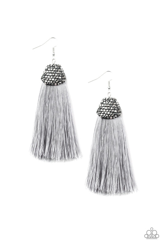 Razzle Riot Silver
Earrings