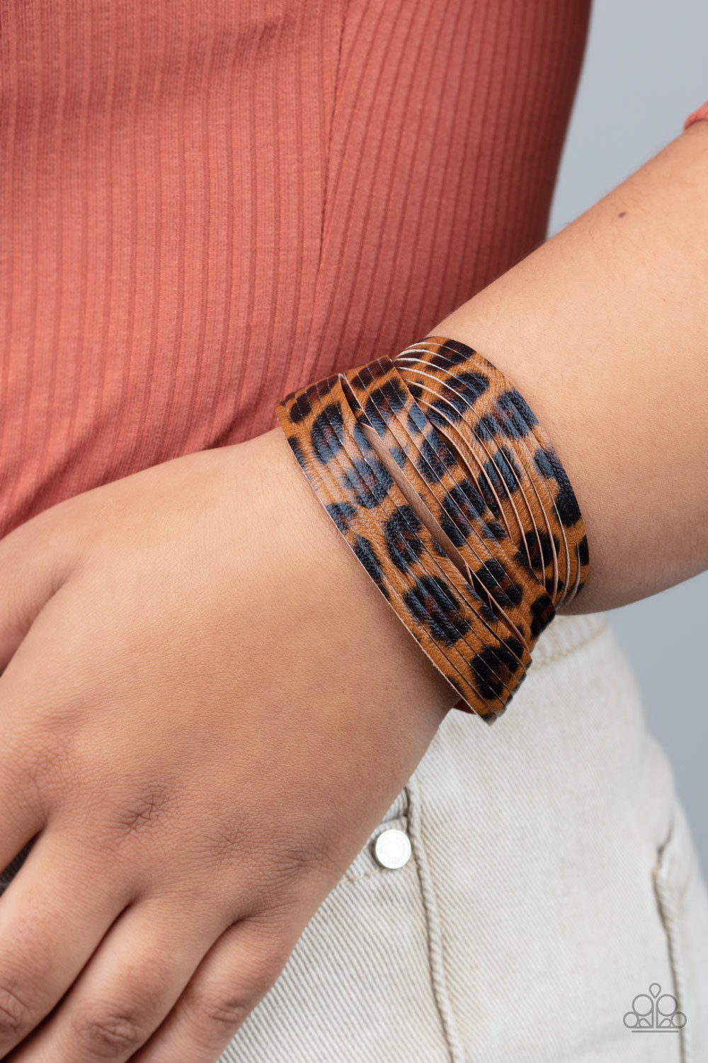 Hey GRRirl Brown
Bracelet Paparazzi