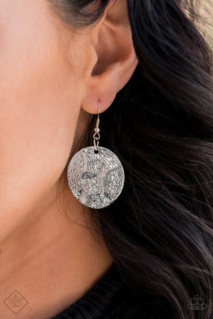 Barely Scratched The Surface Silver
Necklace - Daria's Blings N Things