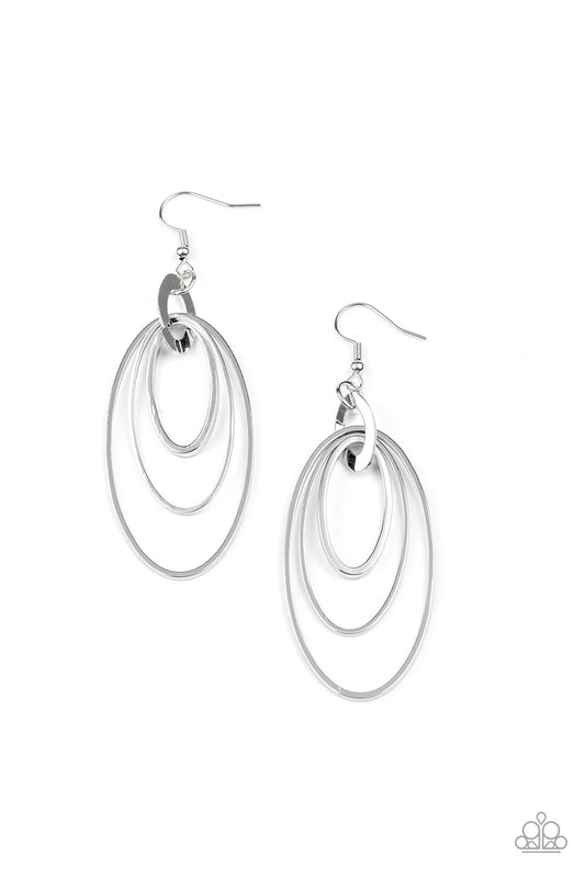 Shimmer Surge Silver
Earrings Paparazzi