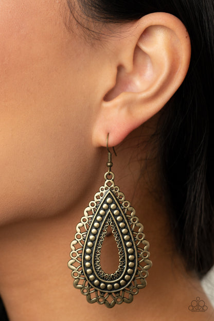 Texture Garden Brass
Earrings Paparazzi