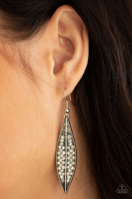 Hearty Harvest White
Earrings - Daria's Blings N Things