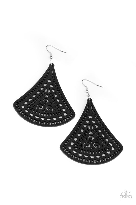 FAN to FAN Black
Earrings - Daria's Blings N Things