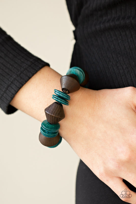 Bermuda Boardwalk Blue
Bracelet - Daria's Blings N Things