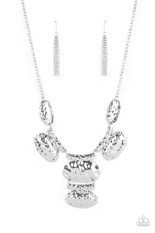Gallery Relic Silver Necklace - Daria's Blings N Things