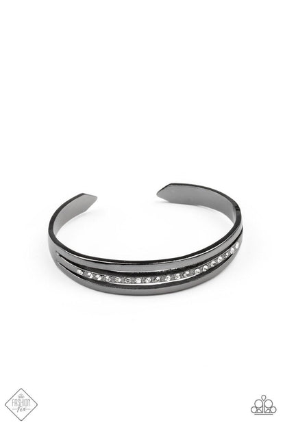 A Point Of Pride Black
Bracelet - Daria's Blings N Things