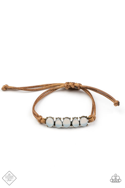 Opal Paradise
Brass Bracelet - Daria's Blings N Things