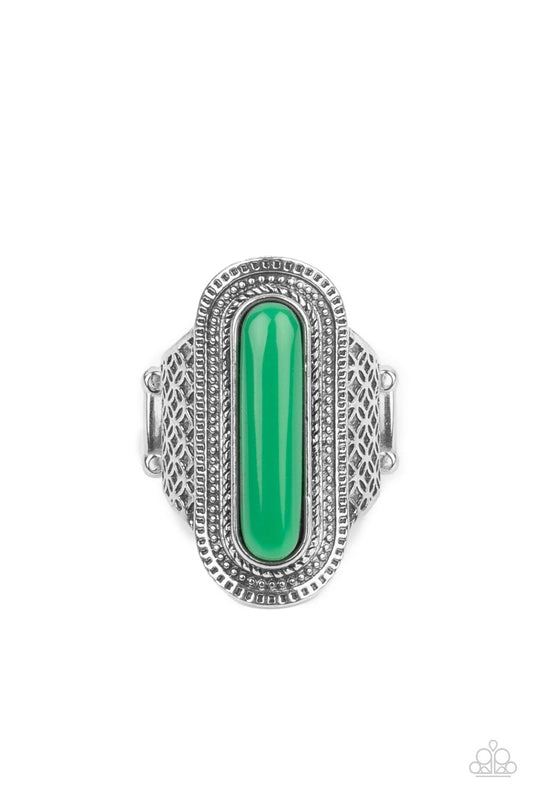 Dubai Distraction Green Ring Paparazzi