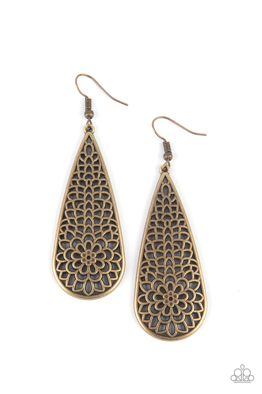 Posy Pasture Brass Earrings Paparazzi