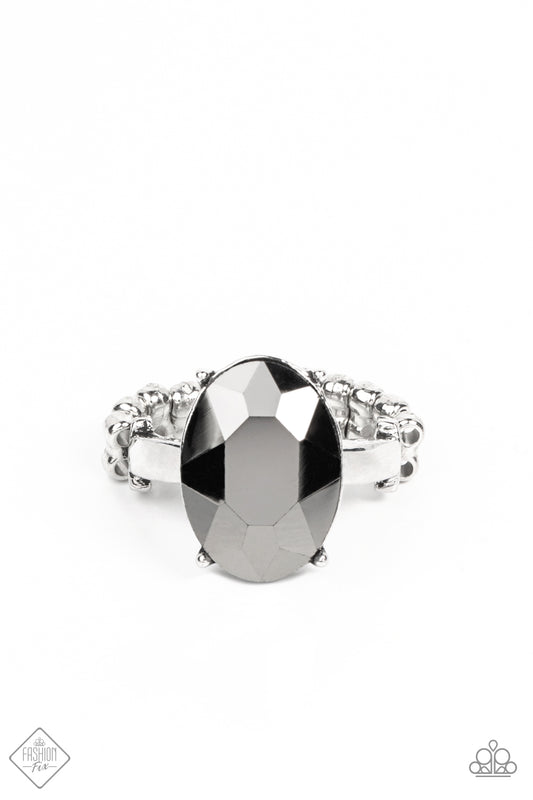 Updated Dazzle Silver
Ring Paparazzi