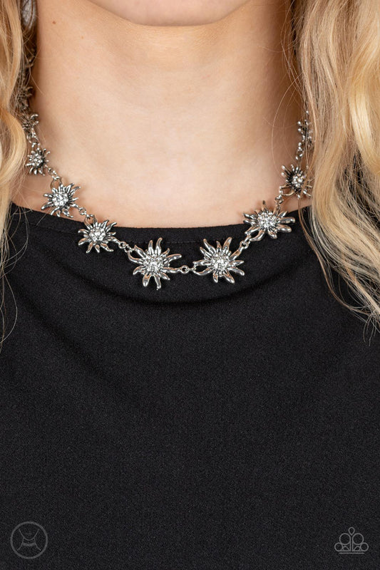 Get Up and GROW White Necklace Paparazzi