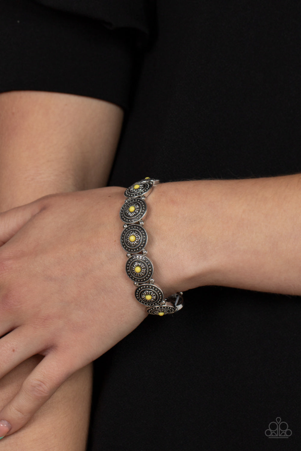 Granada Garden Party Yellow
Bracelet Paparazzi
