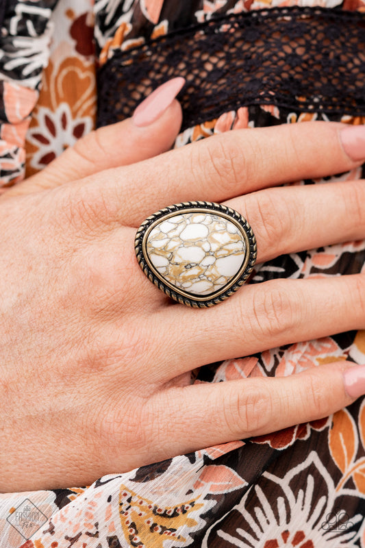 Take the High RODEO Brass
Ring Paparazzi
