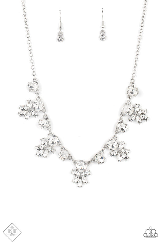 Prismatic Proposal White
Necklace Paparazzi