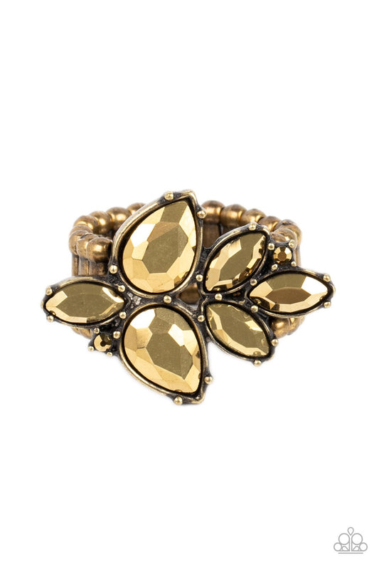 Ice-Cold Couture Brass Ring Paparazzi