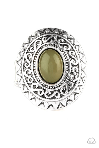 Hello, Sunshine Green
Ring - Daria's Blings N Things
