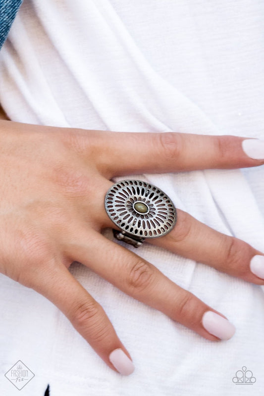 GRATE Expectations Green Ring - Daria's Blings N Things