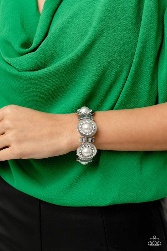 Summer Serenade White Bracelet