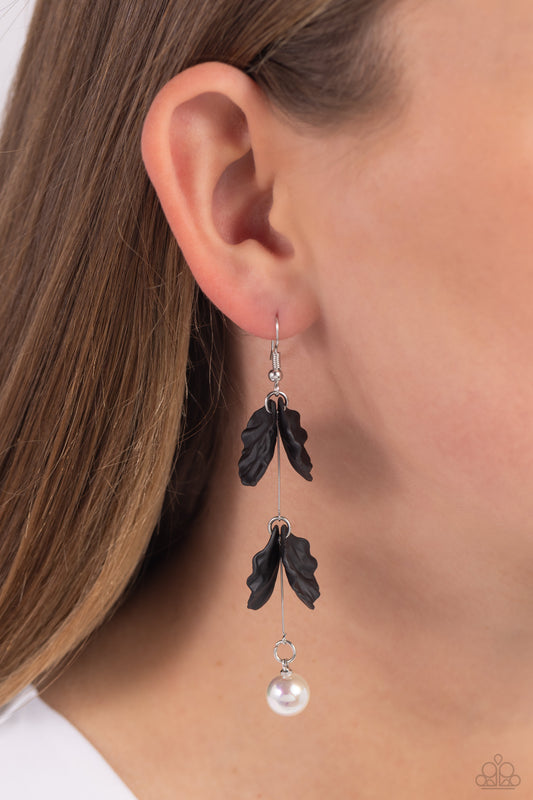 Edwardian Era Black Earrings