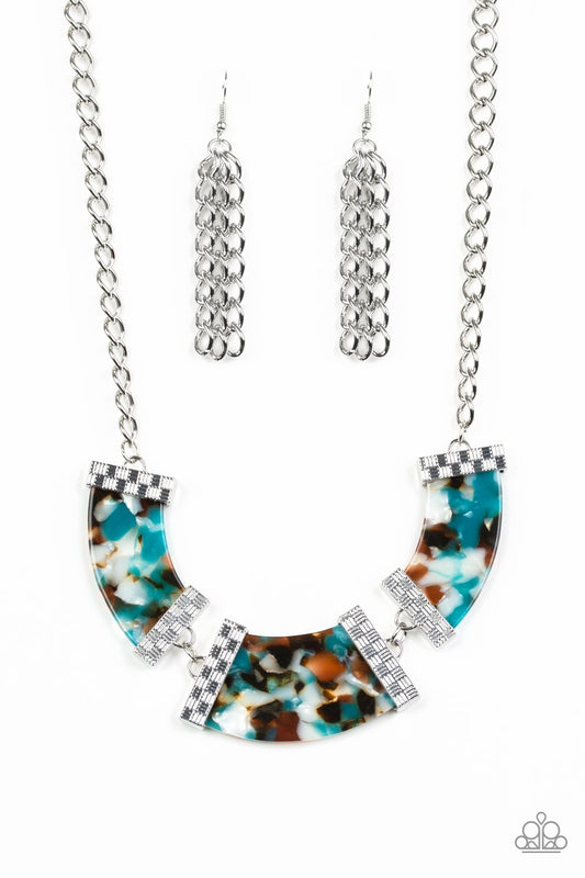 HAUTE-Blooded Blue Necklace - Daria's Blings N Things