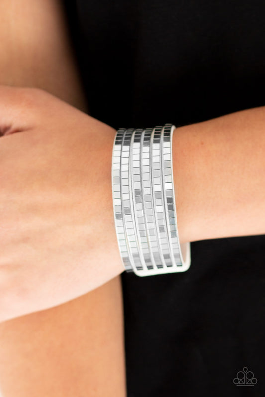 Disco Dazzle White
Bracelet - Daria's Blings N Things