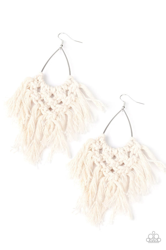Oh MACRAME, Oh My White Earrings