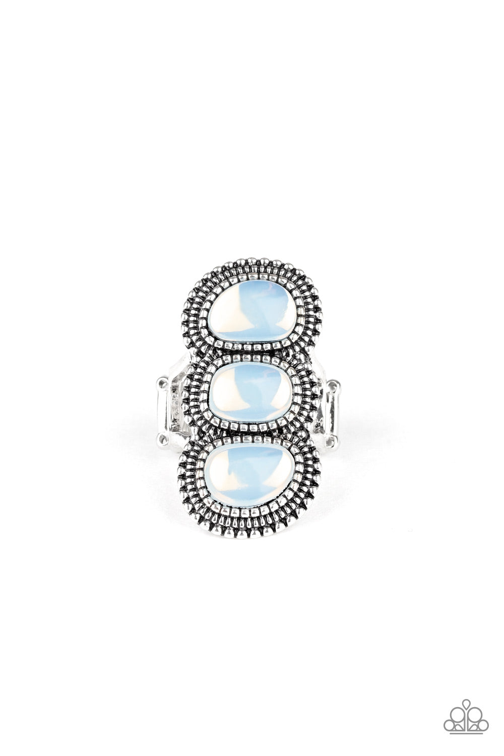 Radiant Rubble White
Ring Paparazzi
