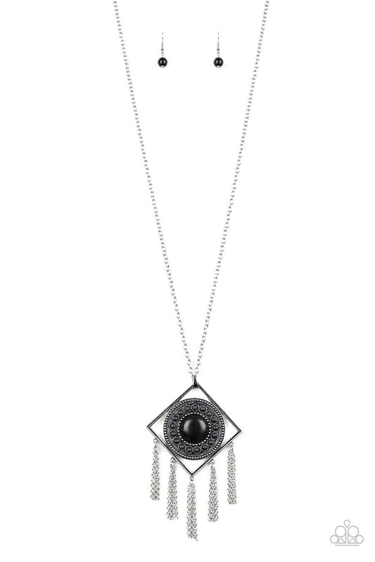 Sandstone Solstice Black
Necklace - Daria's Blings N Things