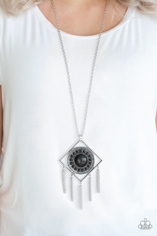 Sandstone Solstice Black
Necklace - Daria's Blings N Things
