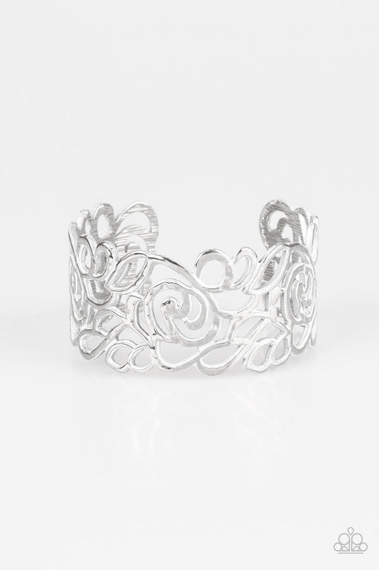 Victorian Gardens White Bracelet Paparazzi